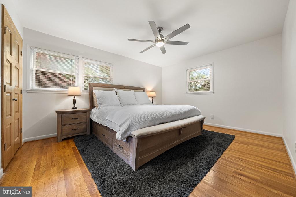 8408 BREWSTER DRIVE