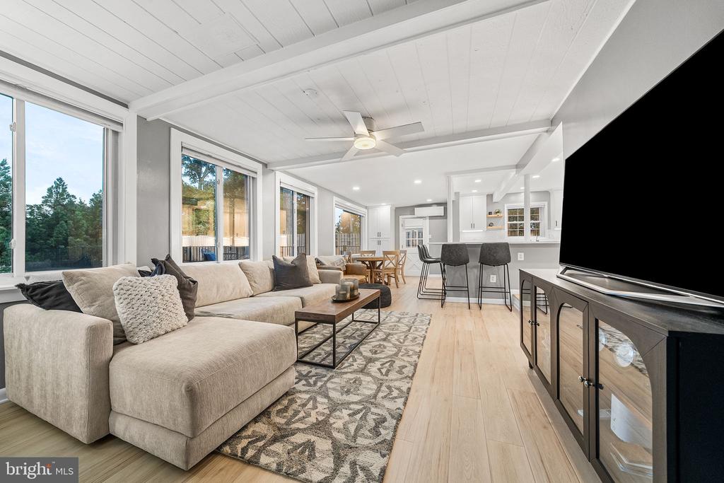 7117 MARLAN DRIVE