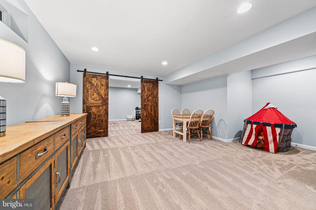 1232 SHENANDOAH ROAD