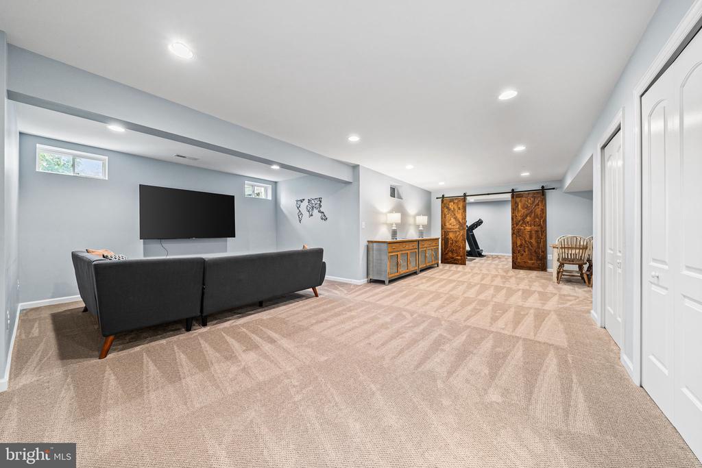 1232 SHENANDOAH ROAD