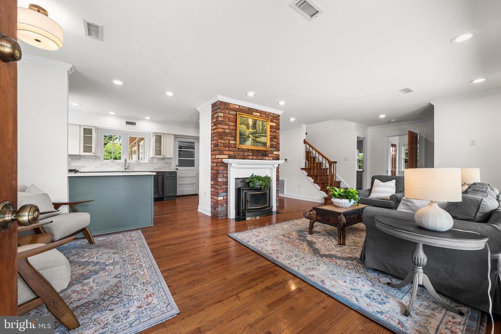 8003 JACKSON ROAD