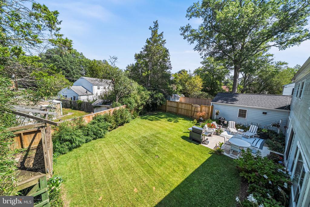 7851 MIDDAY LANE