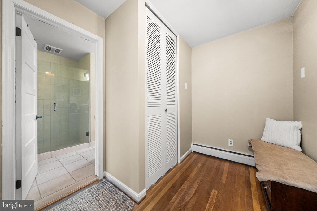 7851 MIDDAY LANE