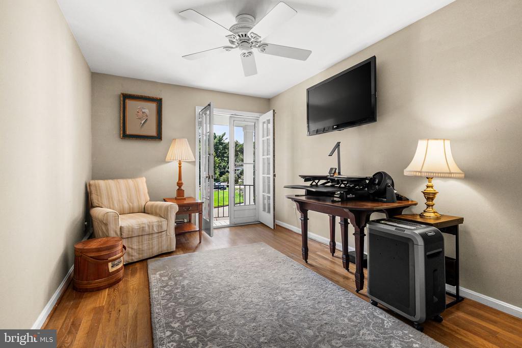 7851 MIDDAY LANE