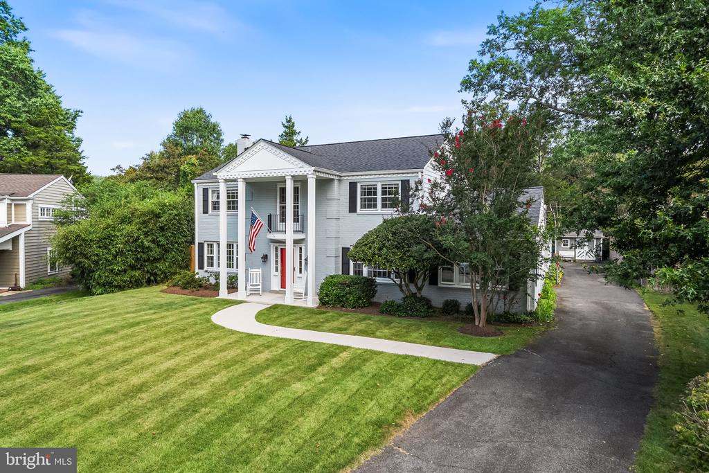 7851 MIDDAY LANE