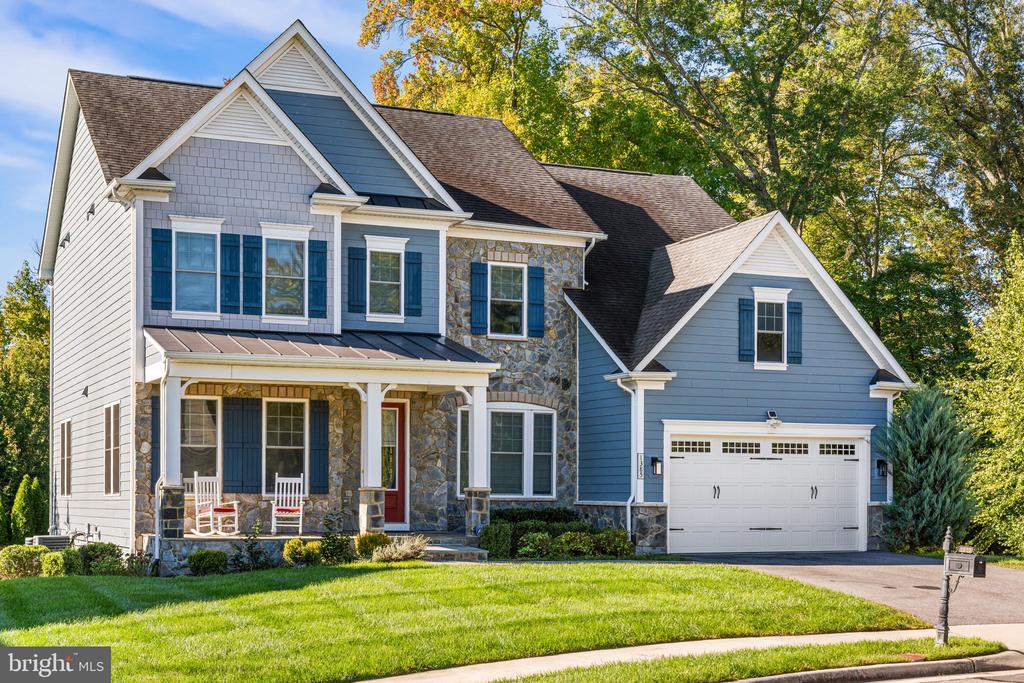 1385 BISHOP CREST COURT
