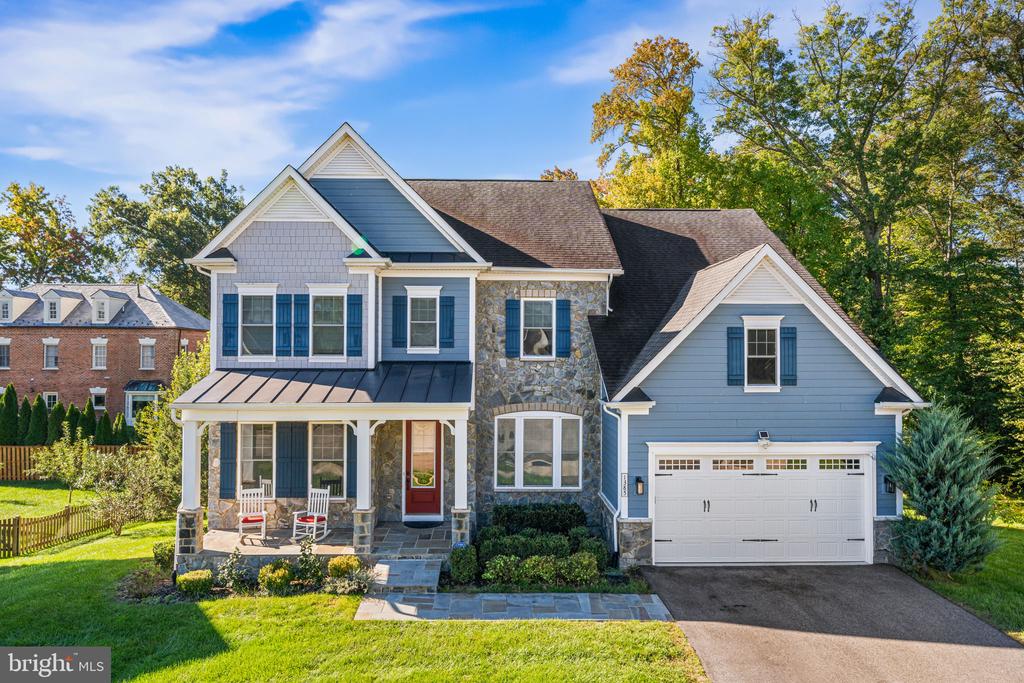 1385 BISHOP CREST COURT