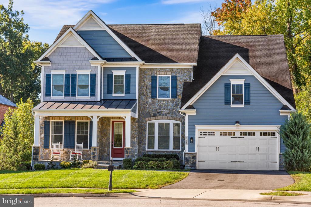 1385 BISHOP CREST COURT