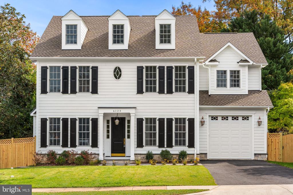 6123 Woodmont Road Alexandria VA