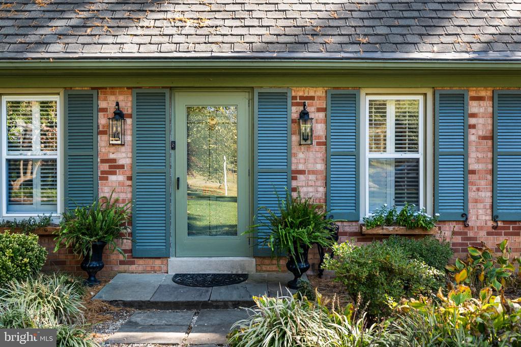 1625 COURTLAND ROAD