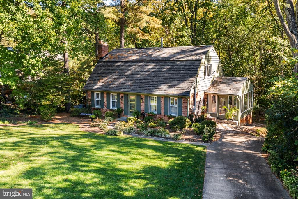 1625 COURTLAND ROAD