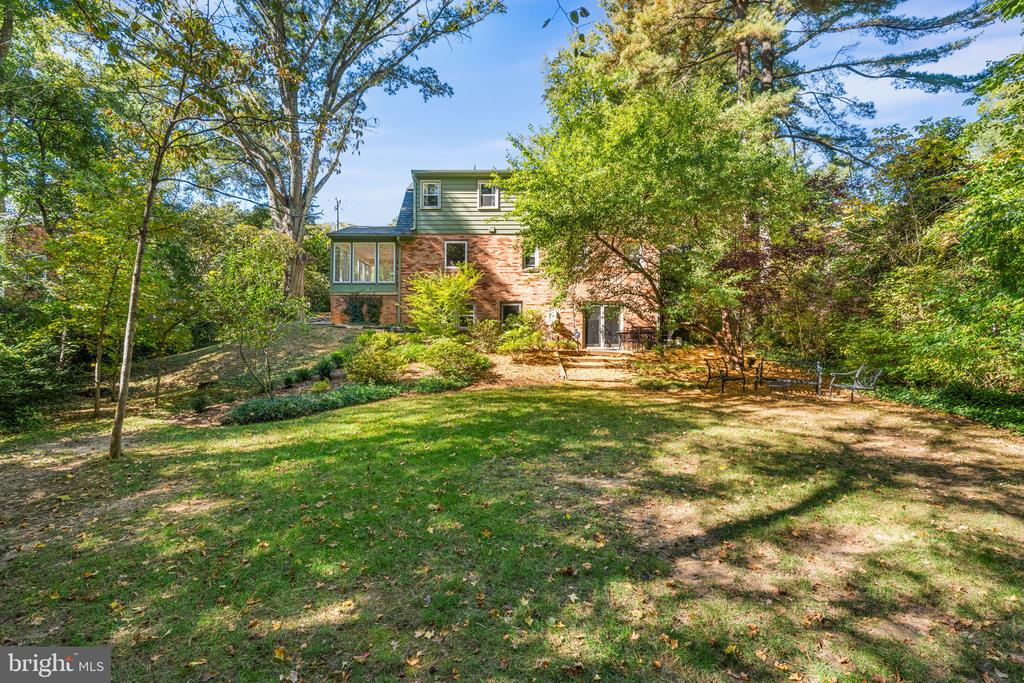 1625 COURTLAND ROAD