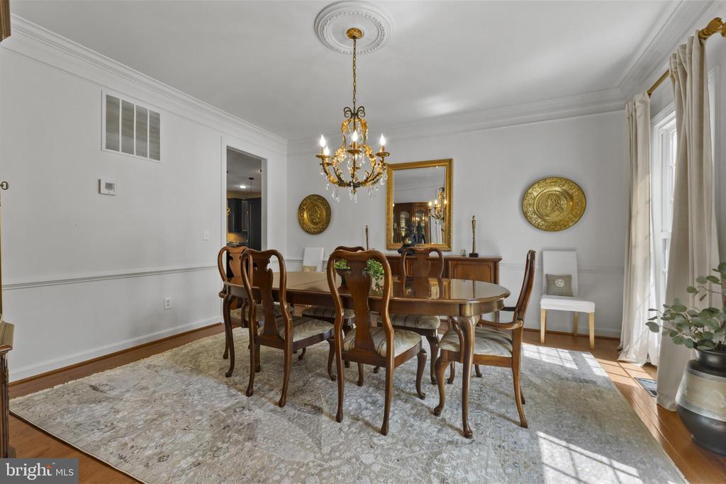 9923 BAGPIPE COURT