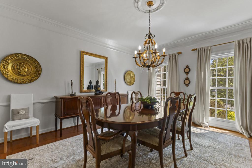 9923 BAGPIPE COURT
