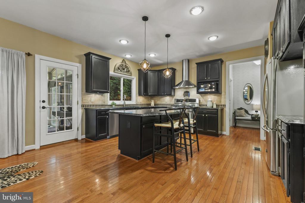 9923 BAGPIPE COURT