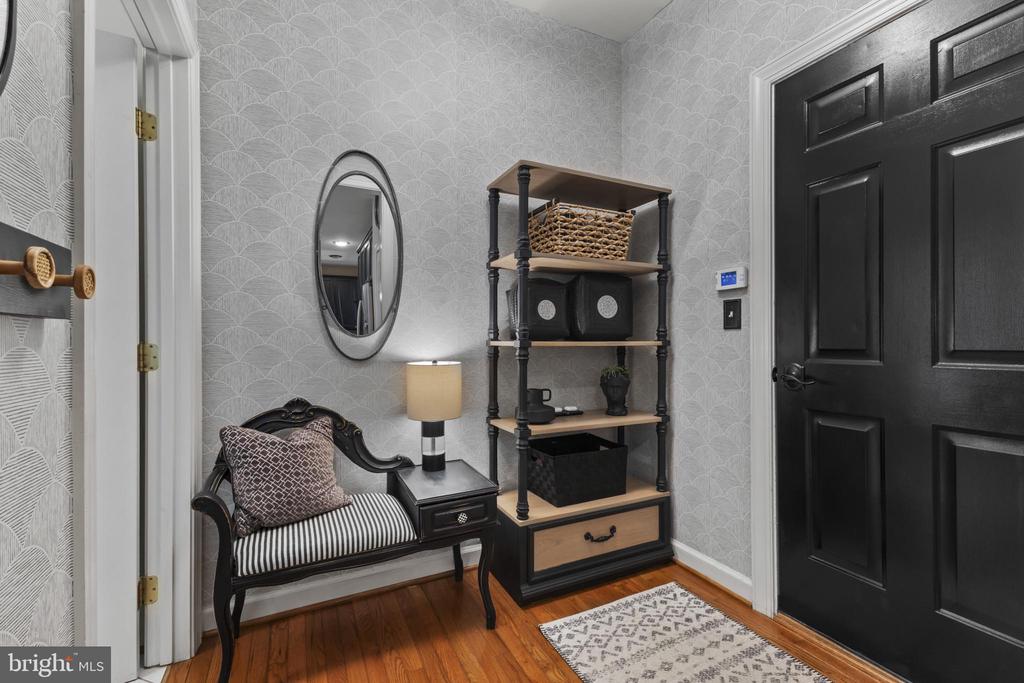 9923 BAGPIPE COURT