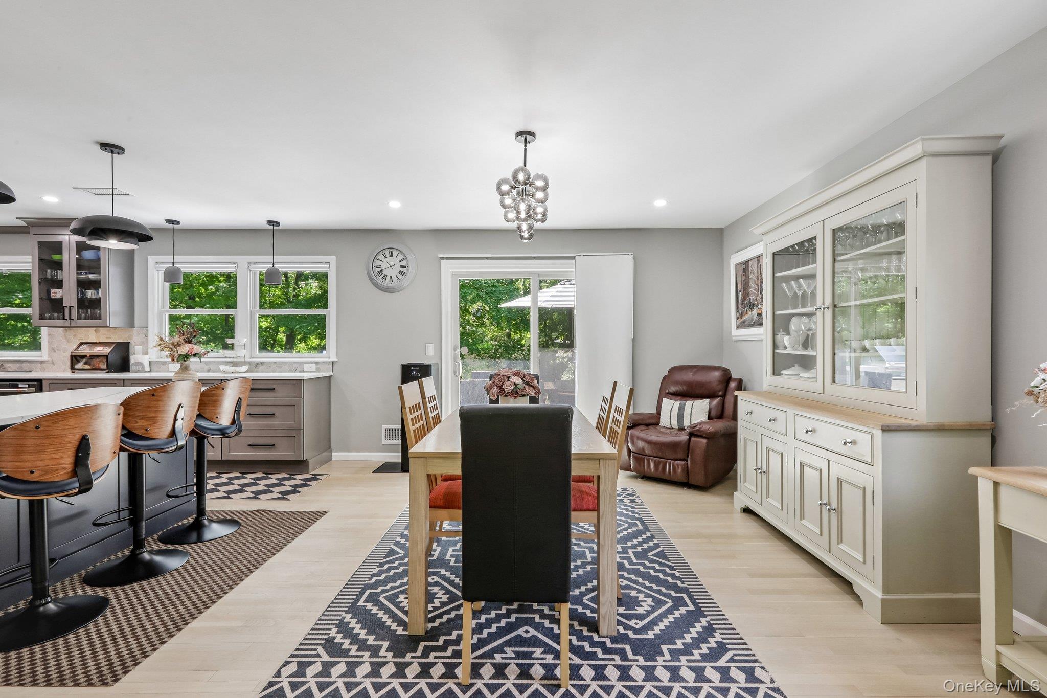 62 Mohegan Road