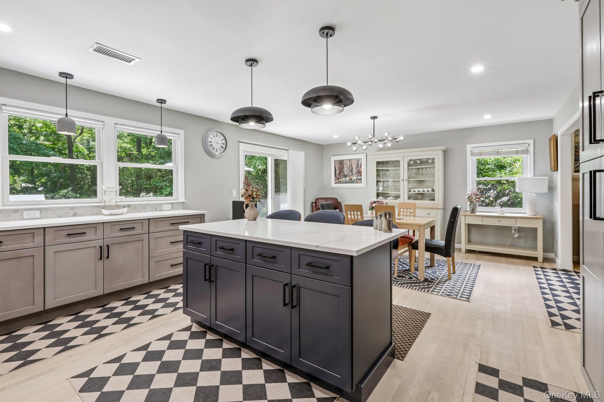 62 Mohegan Road