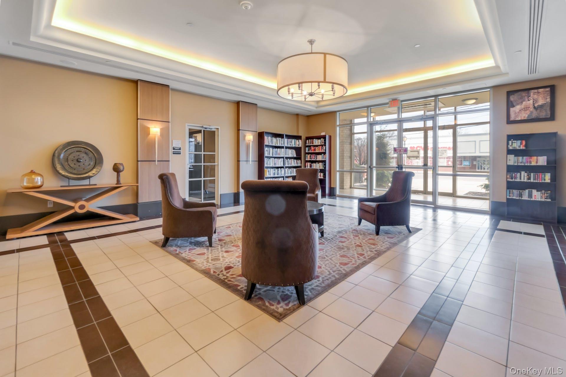 300 Mamaroneck Avenue Unit: 334
