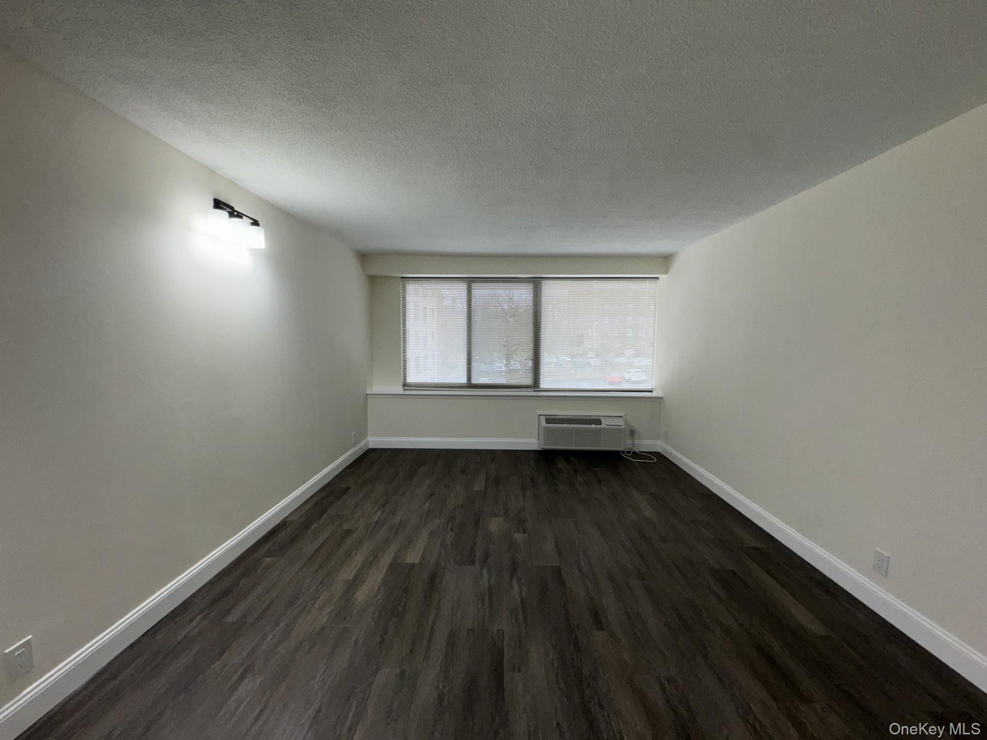 15 Stewart Place Unit: 3D