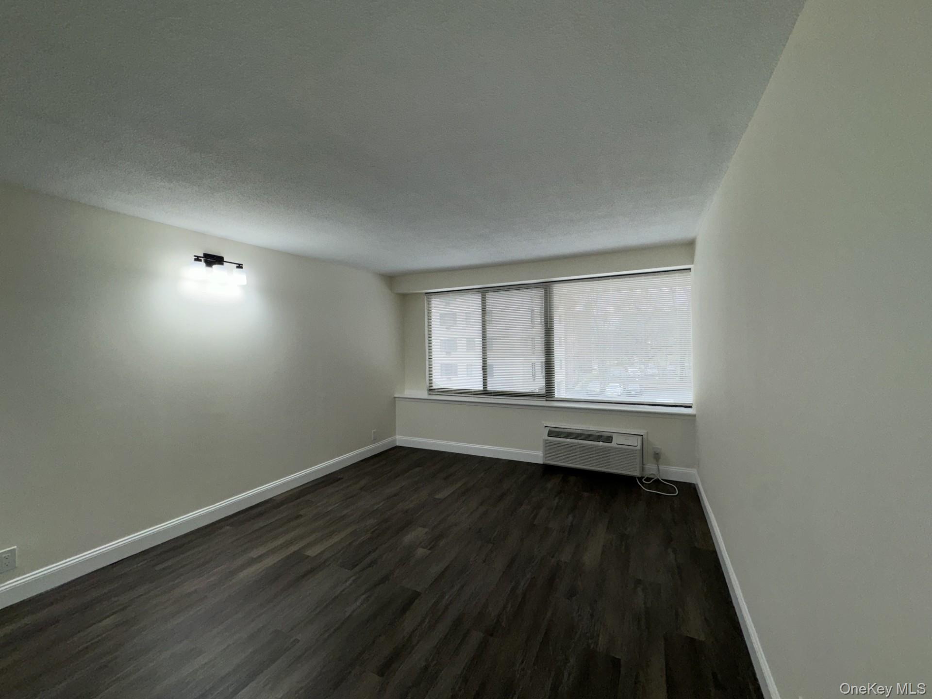 15 Stewart Place Unit: 3D