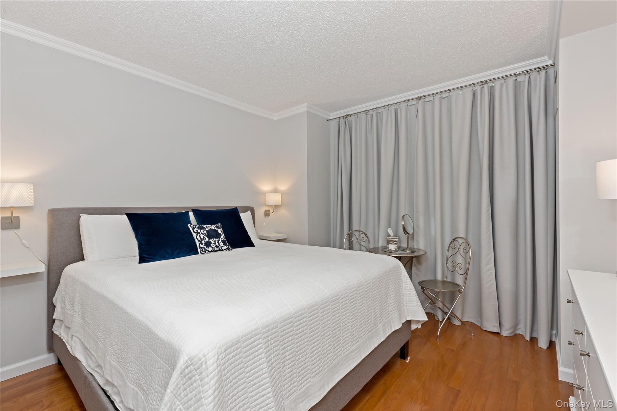 300 Mamaroneck Unit: 315