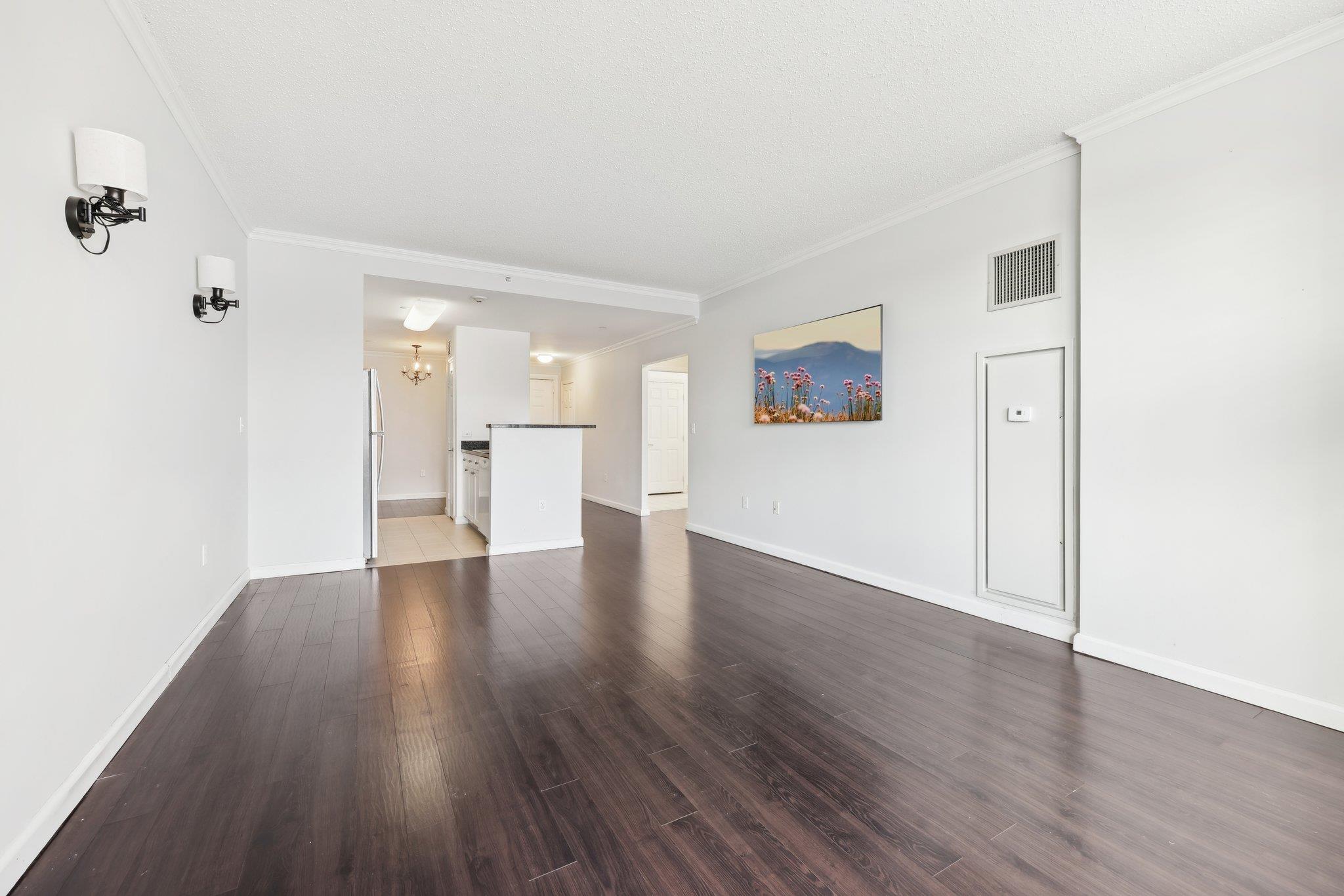 300 Mamaroneck Avenue Unit: 236