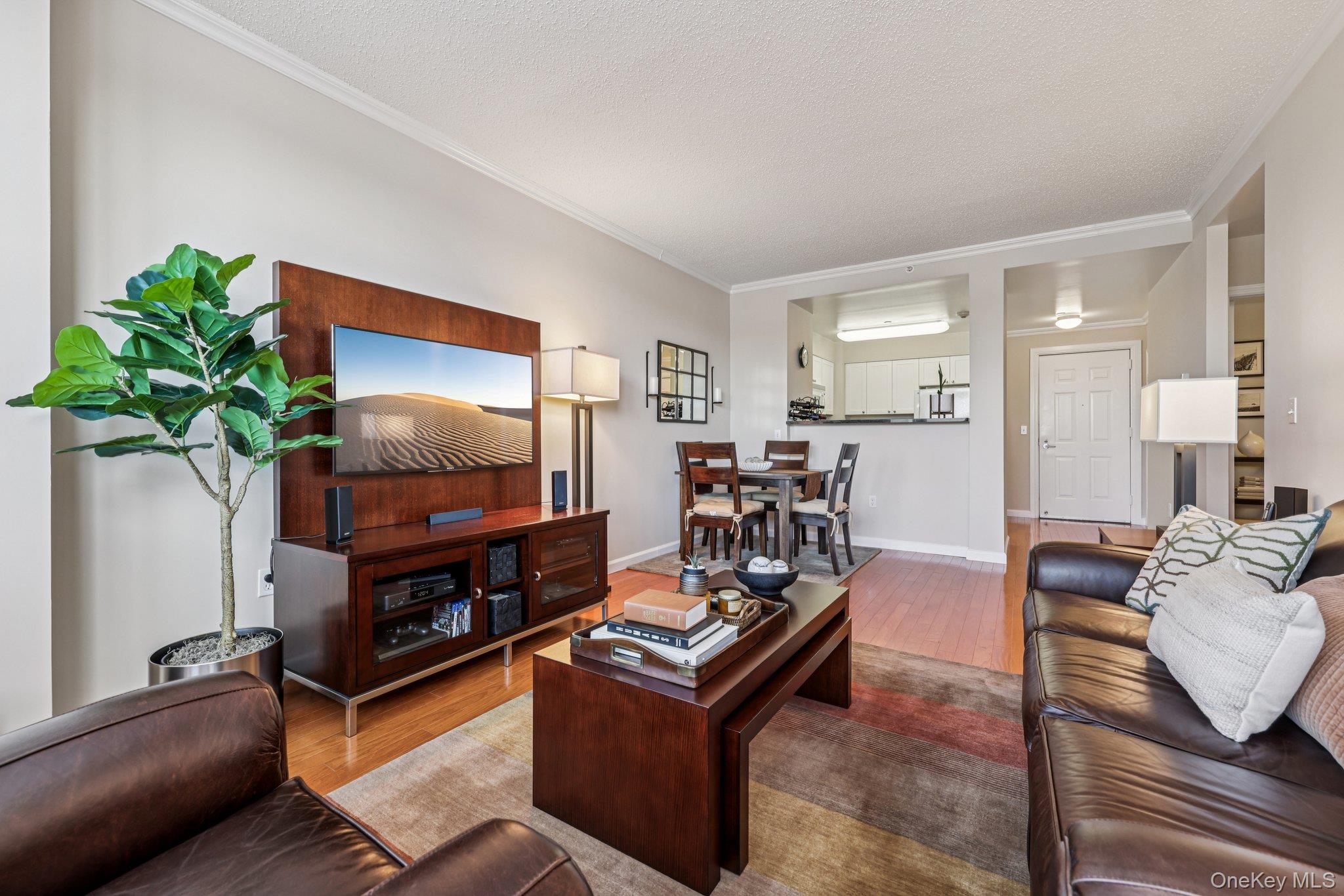 300 Mamaroneck Unit: 715