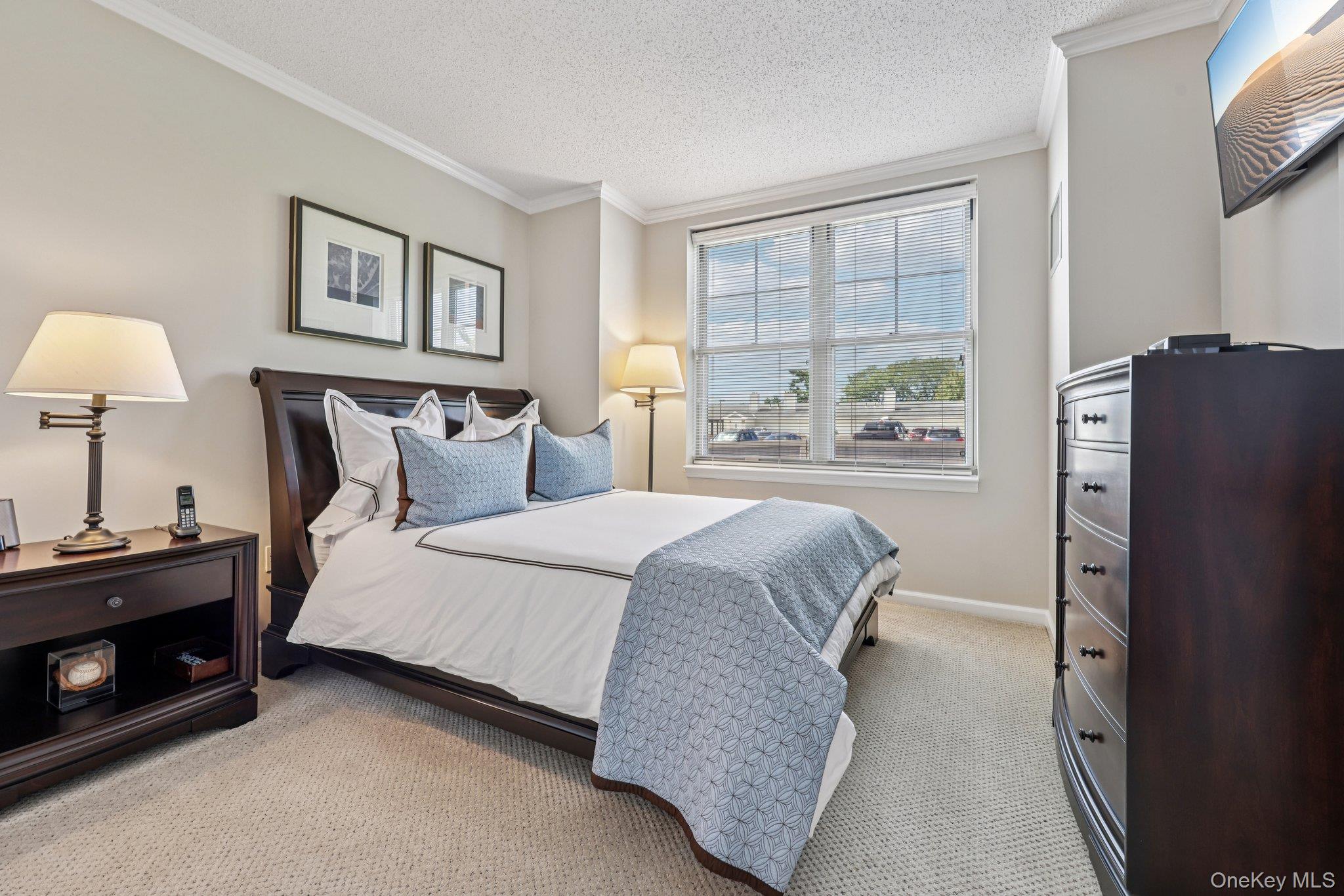 300 Mamaroneck Unit: 715