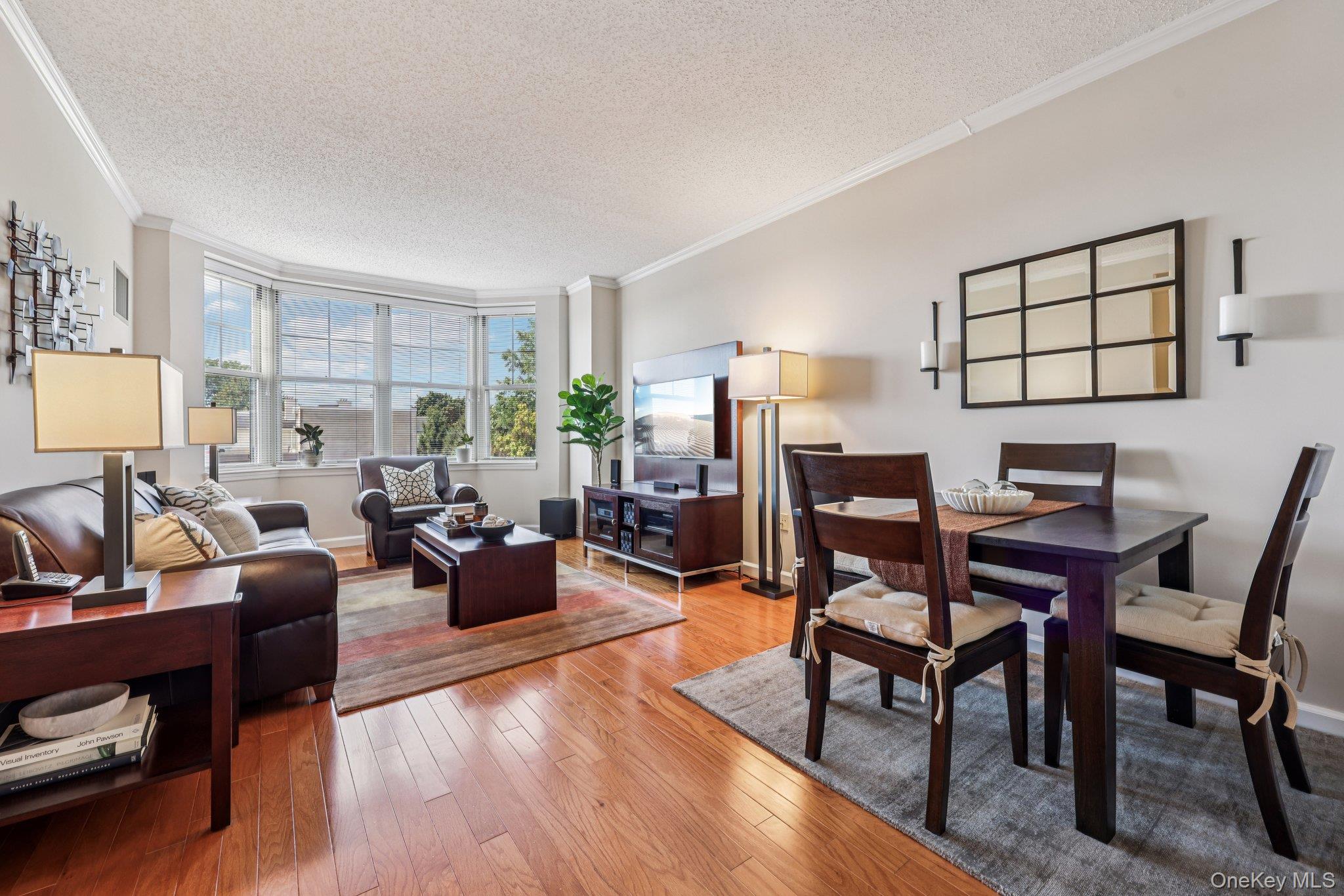 300 Mamaroneck Unit: 715