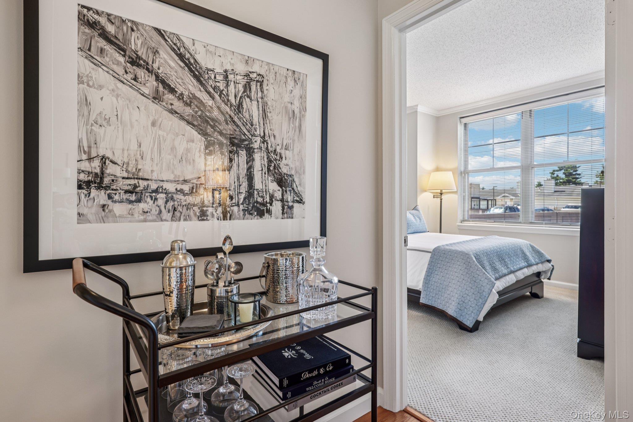 300 Mamaroneck Unit: 715