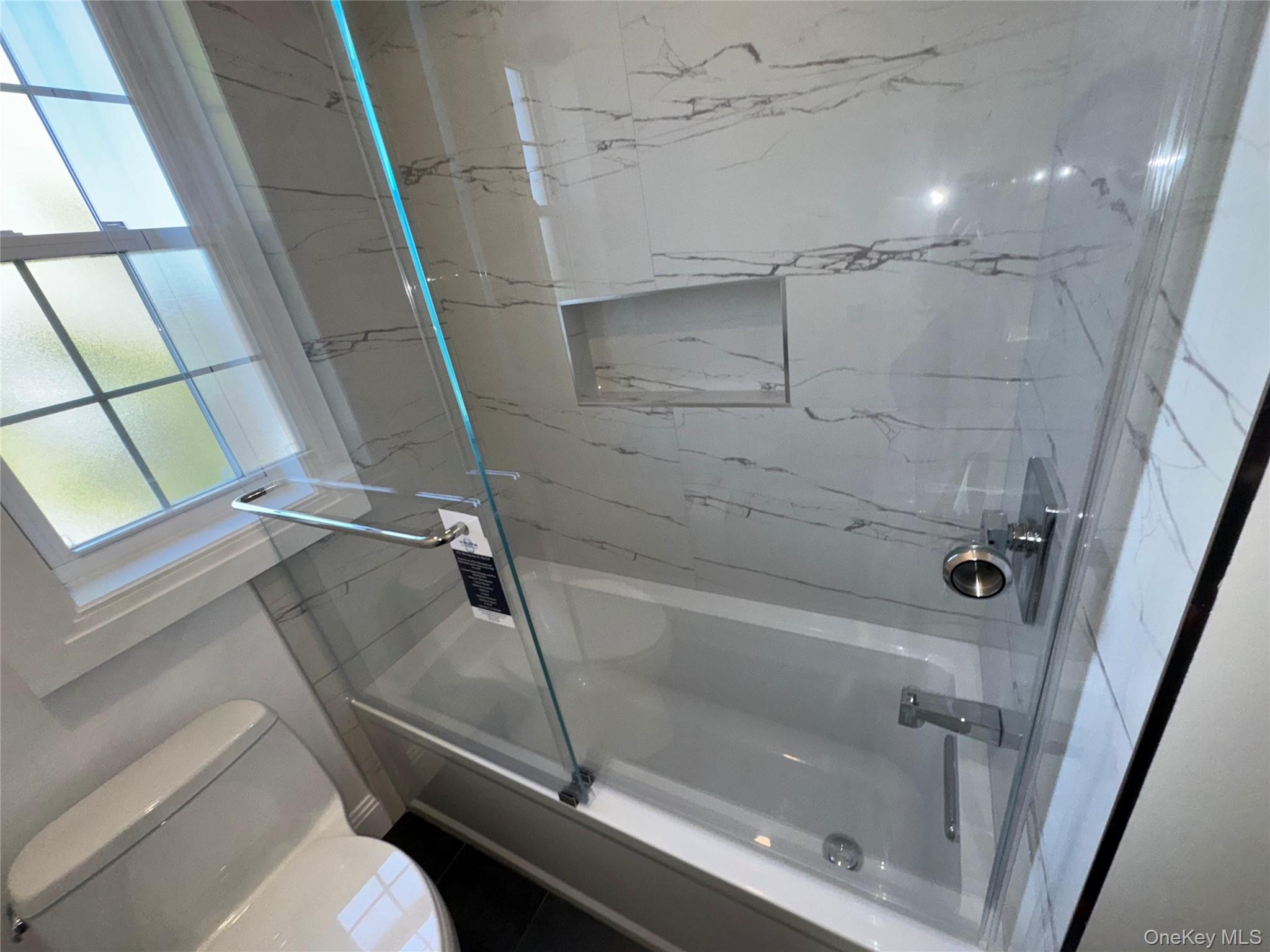 85 N Broadway Unit: 3I