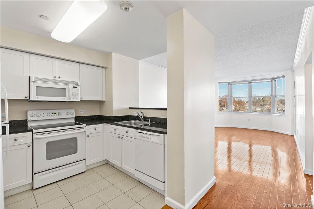 300 Mamaroneck Avenue Unit: 514