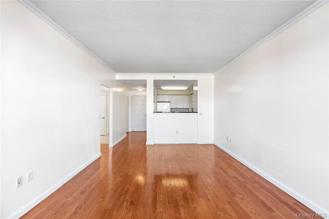 300 Mamaroneck Avenue Unit: 514