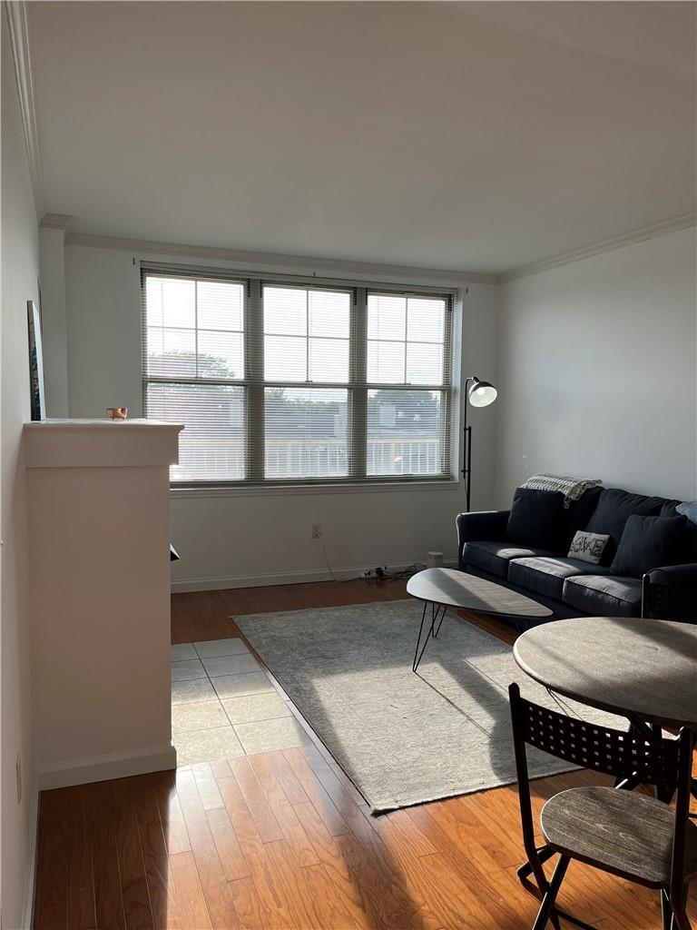 300 Mamaroneck Avenue Unit: 821