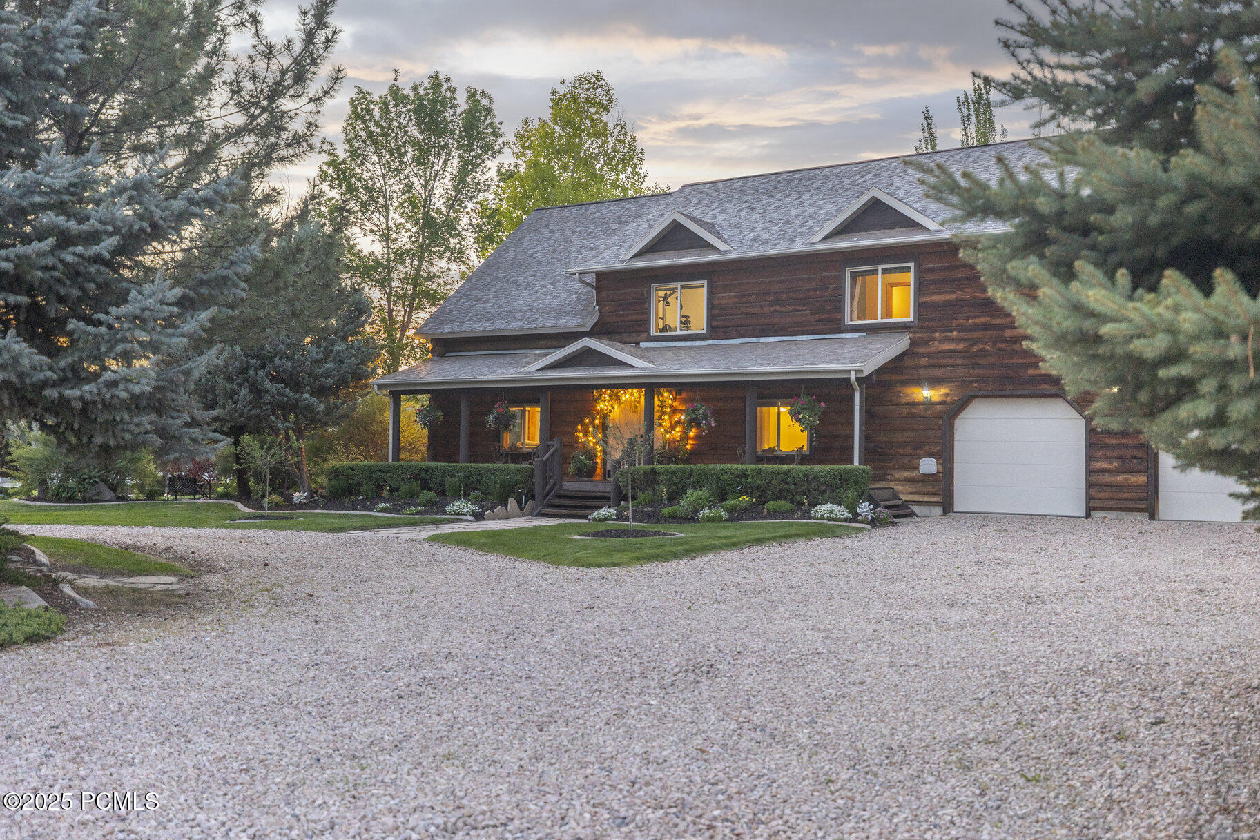 3383 Wild Mare Way