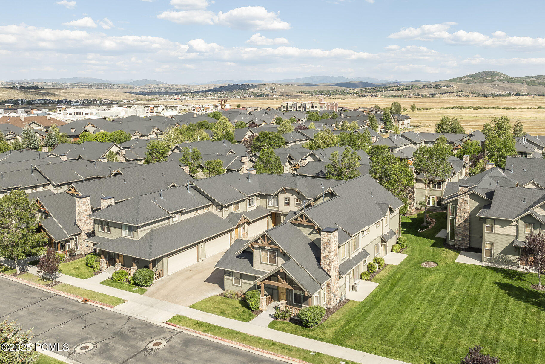 6042 N Fox Pointe Circle, C1