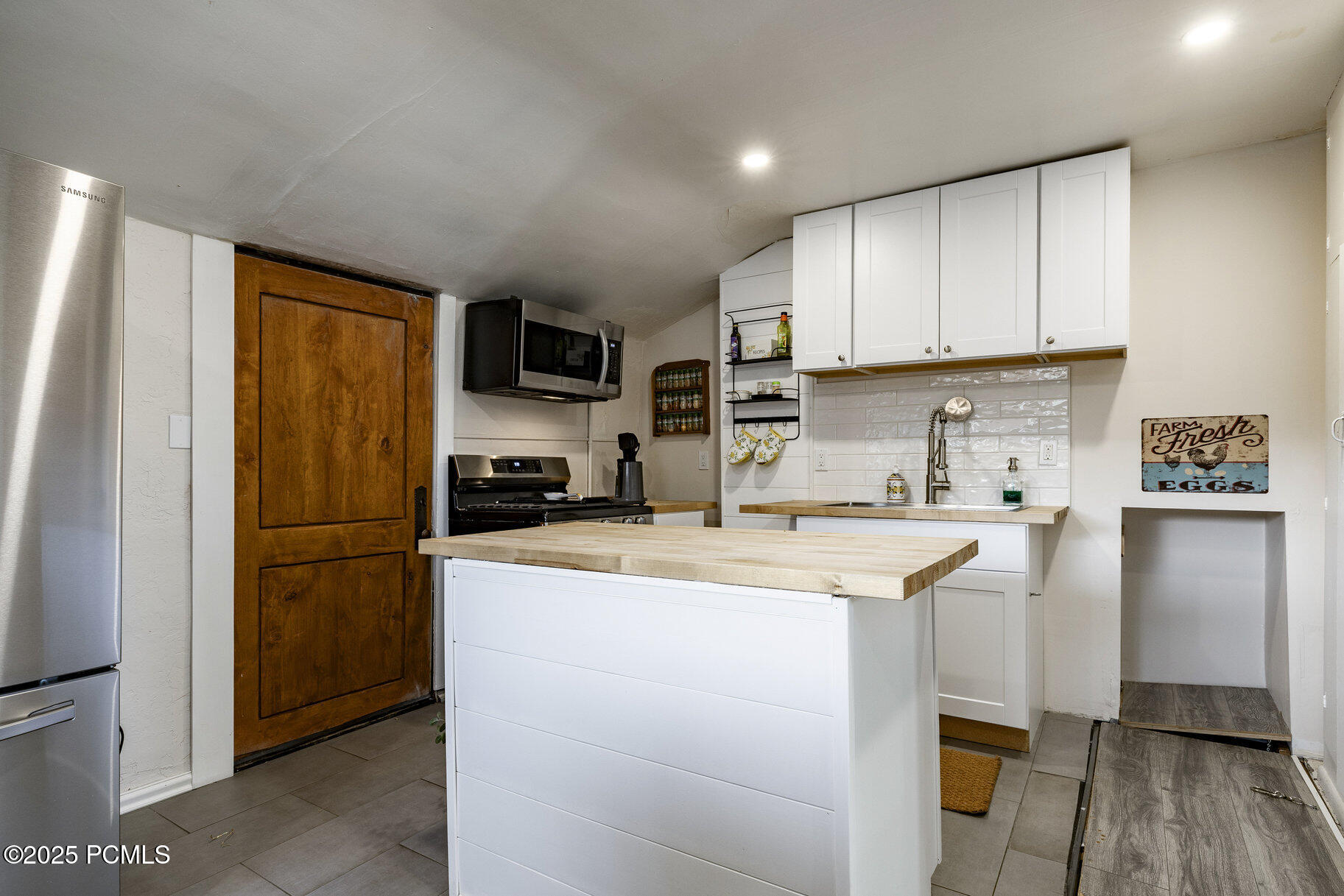 112 E 100 N, Heber City