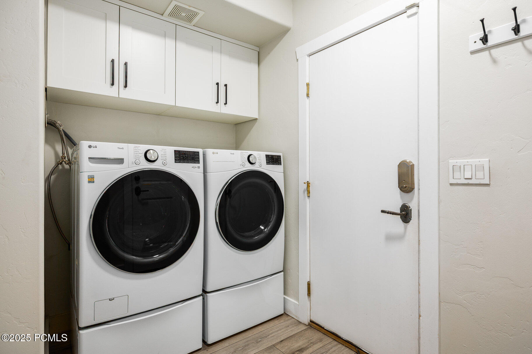 6621 Trout Creek Court