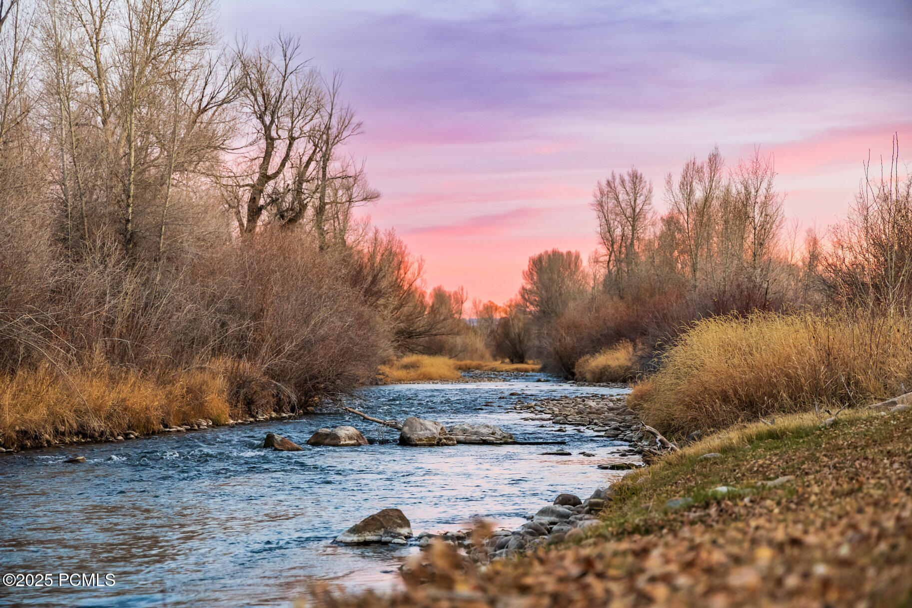 7050 N River Valley Road