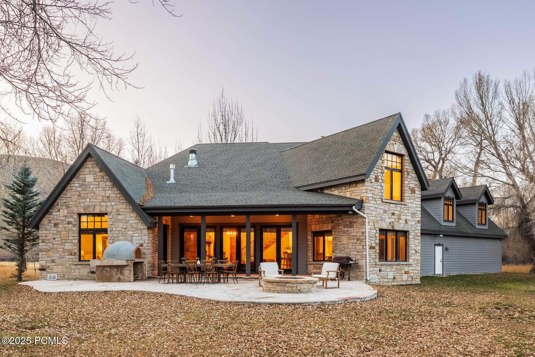 7050 N River Valley Road