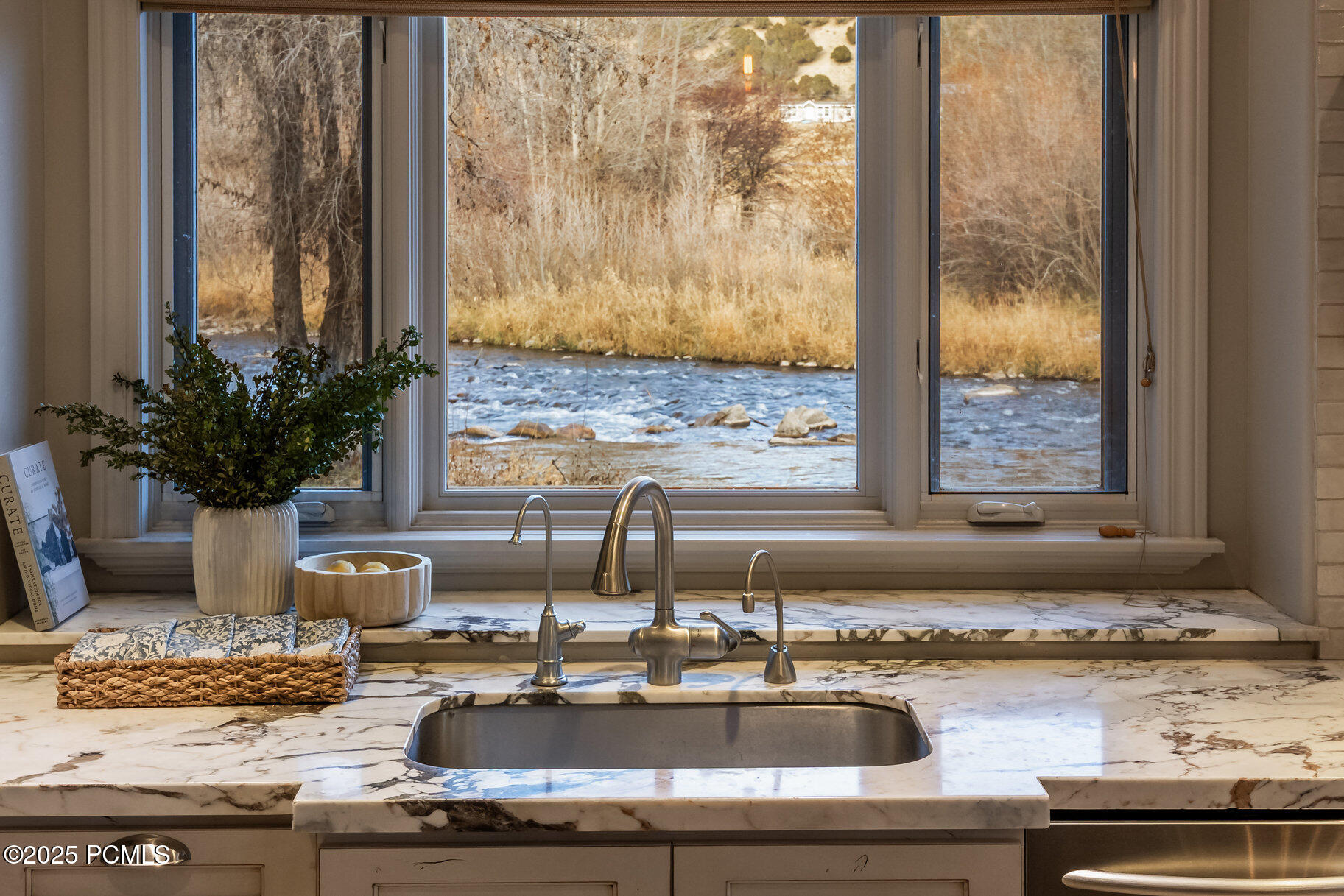 7050 N River Valley Road