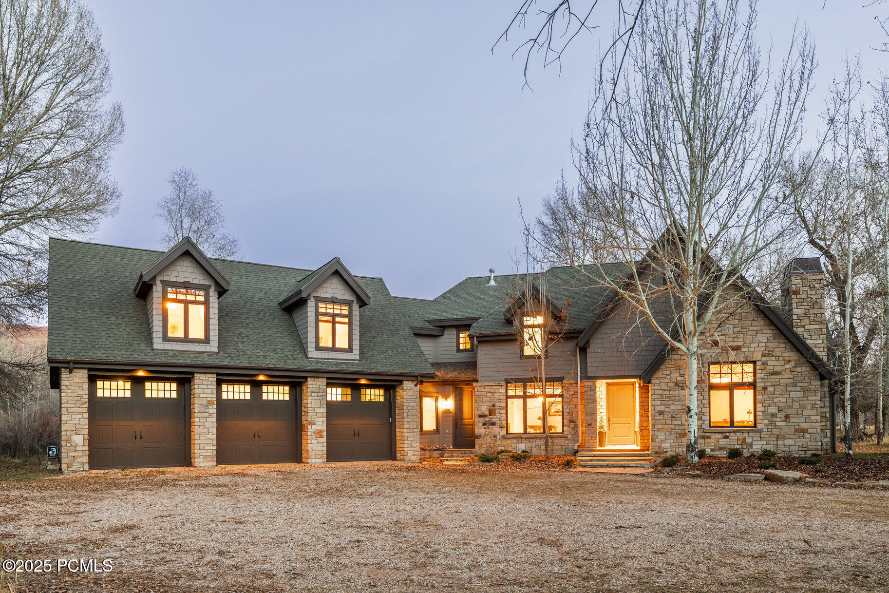 7050 N River Valley Road