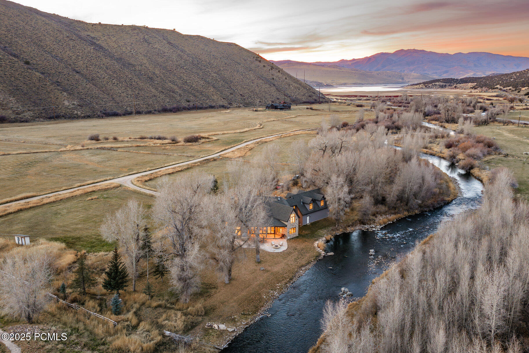 7050 N River Valley Road