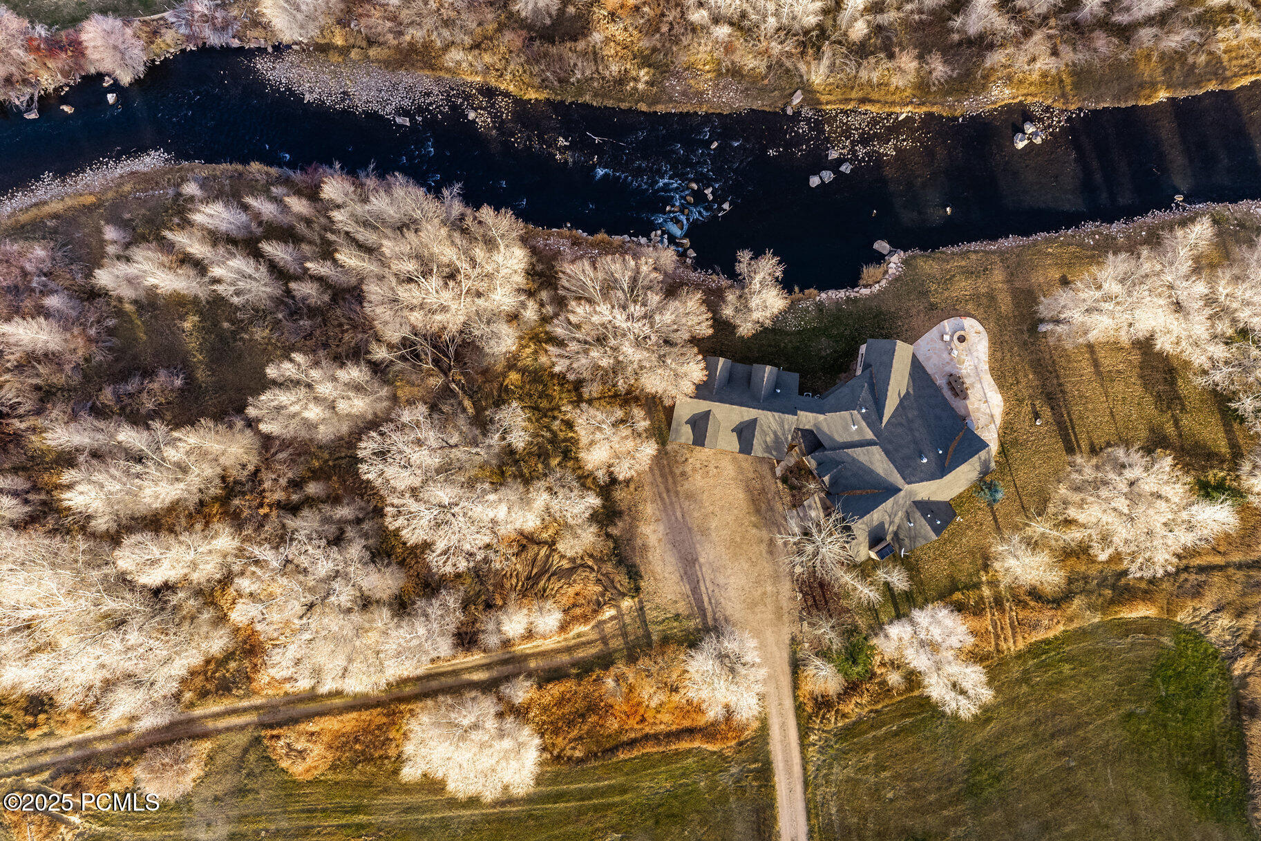 7050 N River Valley Road