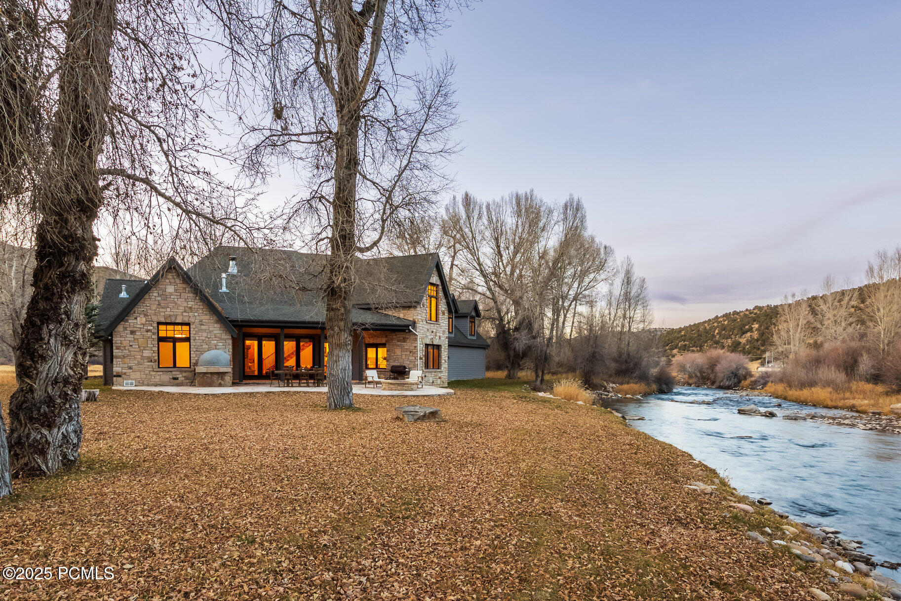 7050 N River Valley Road