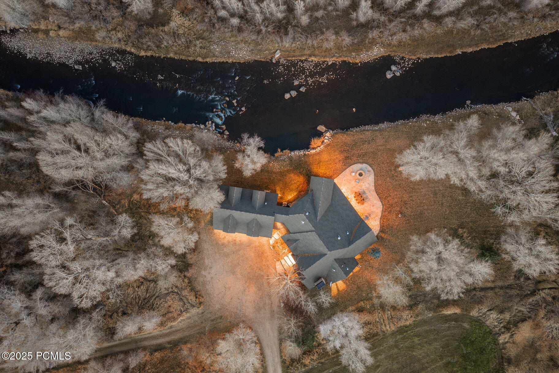 7050 N River Valley Road