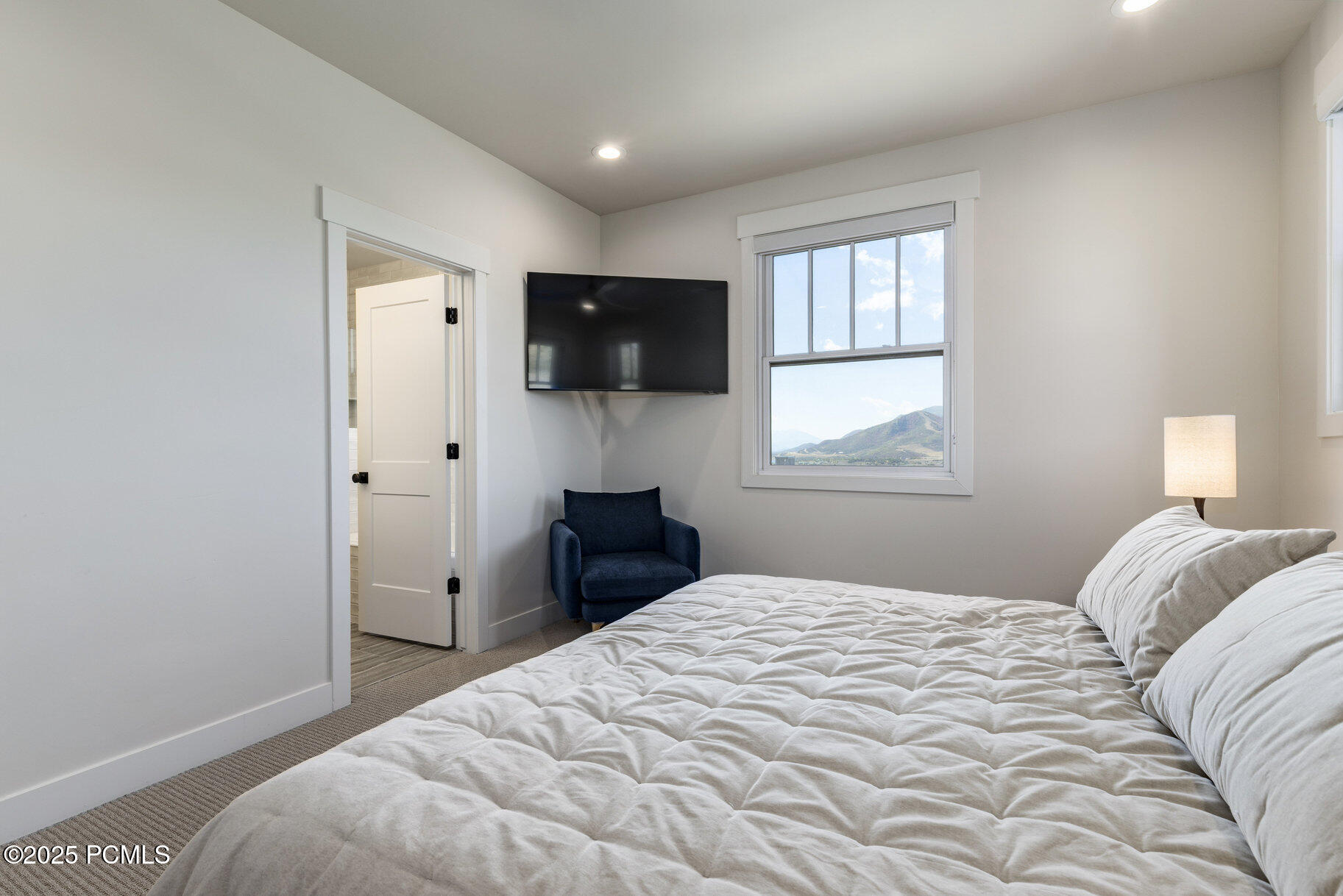 11691 N Shoreline Drive