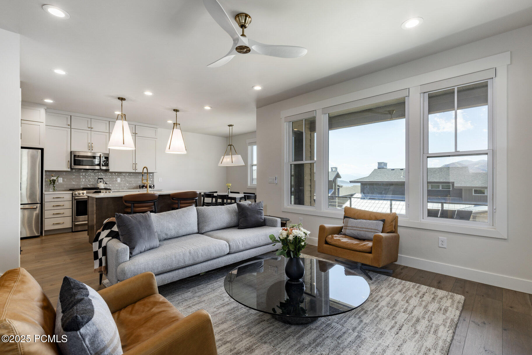 11691 N Shoreline Drive