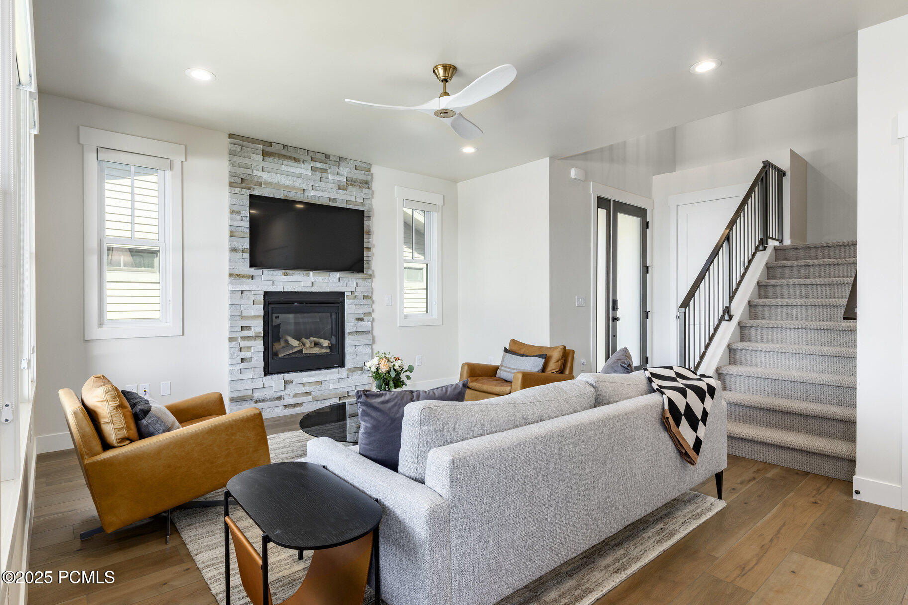 11691 N Shoreline Drive